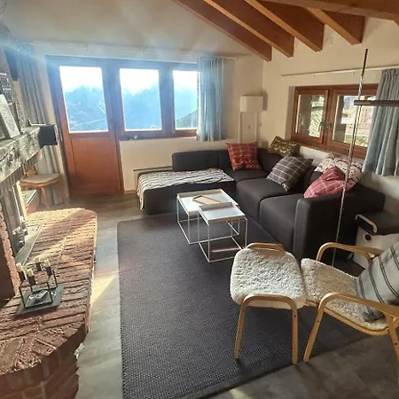 Dachferienwohnung Vieux Valais A, Ost-mitte *